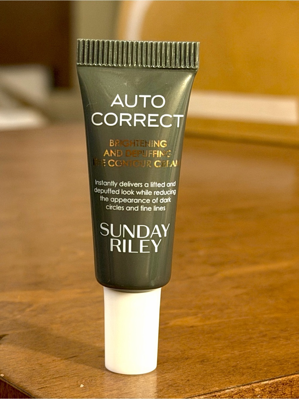 Sunday Riley Auto Correct Eye Cream - Olive Green & White